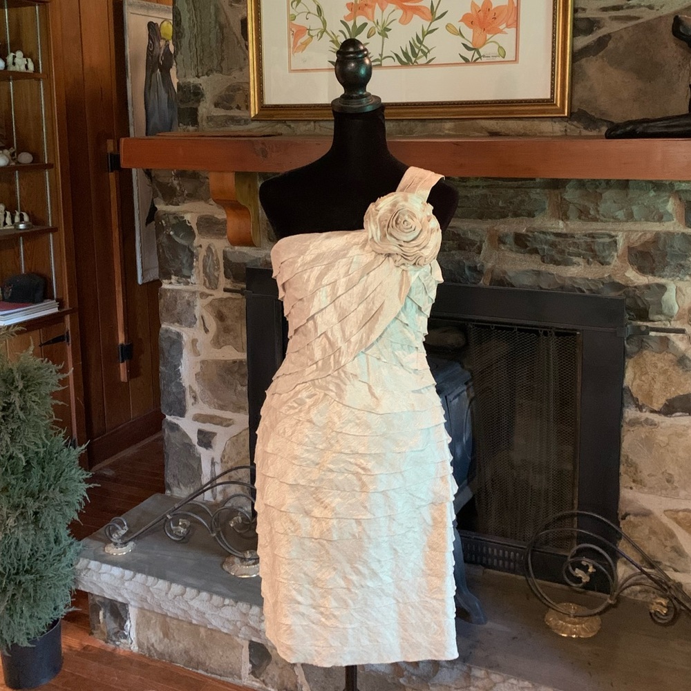 One shoulder mini dress